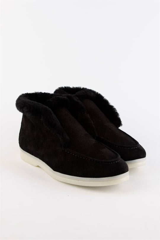 Chaussures en daim noires pour femmes